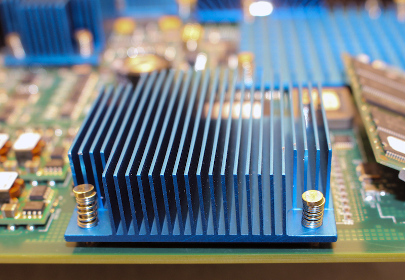 Push-pin heat sinks enable over 100,000 configurations